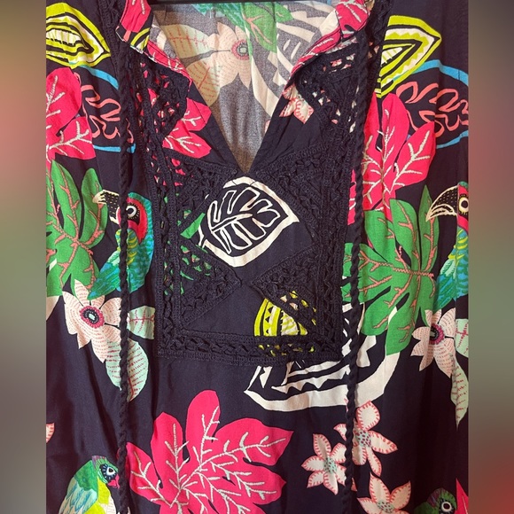 women’s xs flower & bird printed blouse - Picture 3 of 4